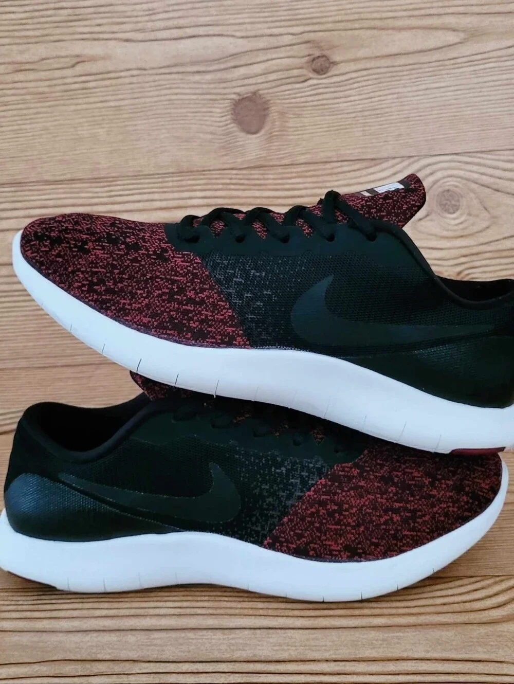 Nike Flex Contact Running Shoes